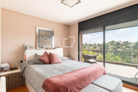 4 bedrooms villa for sale in Sant Cugat Del Valles, Barcelona, Catalonia, Spain № 9104 - photo 16