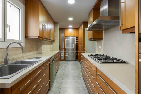4 bedrooms penthouse for sale in Barcelona, Catalonia, Spain № 9207 - photo 15