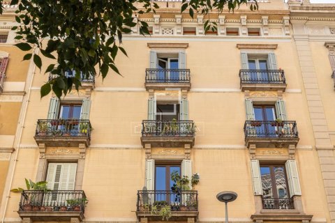 6 bedrooms apartment for sale in Barcelona, Catalonia, Spain № 9227 - photo 10
