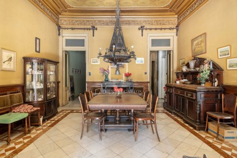 6 bedrooms apartment for sale in Barcelona, Catalonia, Spain № 9227 - photo 5
