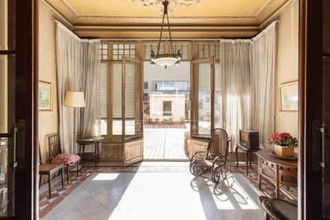 6 bedrooms apartment for sale in Barcelona, Catalonia, Spain № 9227 - photo 3