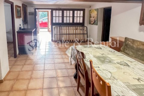 6 bedrooms house for sale in Lloret de Mar, Girona, Catalonia, Spain № 6704 - photo 9