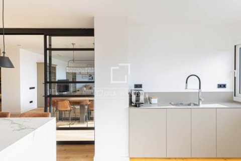 5 bedrooms apartment for sale in Barcelona, Catalonia, Spain № 9109 - photo 14