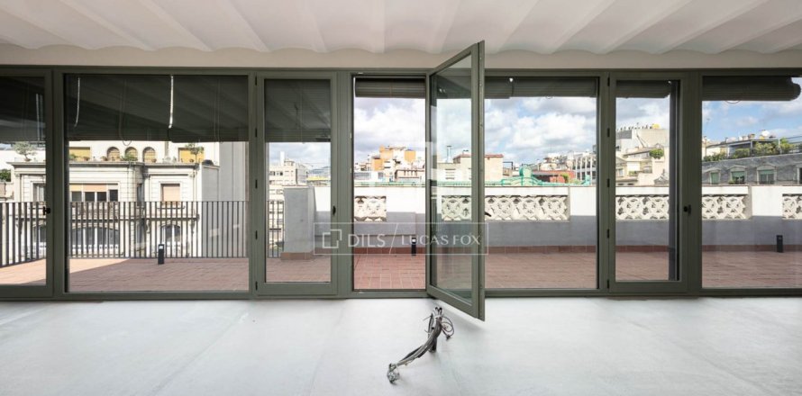 2 bedrooms penthouse for sale in Barcelona, Catalonia, Spain № 9165