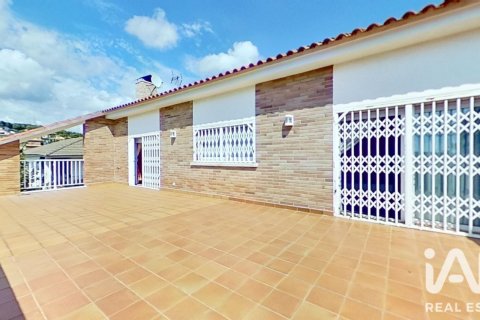 5 bedrooms house for sale in El Vendrell, Tarragona, Catalonia, Spain № 9137 - photo 28