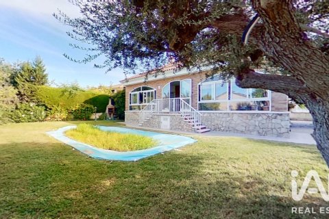 5 bedrooms house for sale in El Vendrell, Tarragona, Catalonia, Spain № 9137 - photo 3