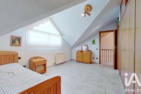 5 bedrooms house for sale in El Vendrell, Tarragona, Catalonia, Spain № 9137 - photo 26