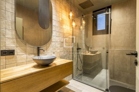 3 bedrooms apartment for rent in Barcelona, Catalonia, Spain № 9174 - photo 29