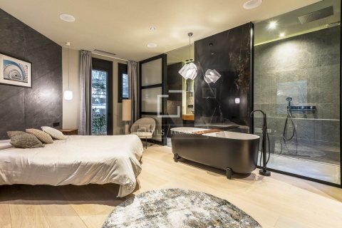 3 bedrooms apartment for rent in Barcelona, Catalonia, Spain № 9174 - photo 16