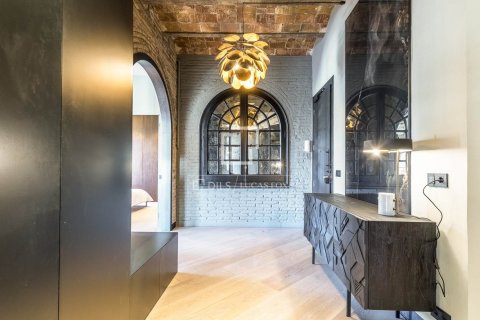 3 bedrooms apartment for rent in Barcelona, Catalonia, Spain № 9174 - photo 11