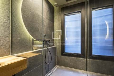 3 bedrooms apartment for rent in Barcelona, Catalonia, Spain № 9174 - photo 22