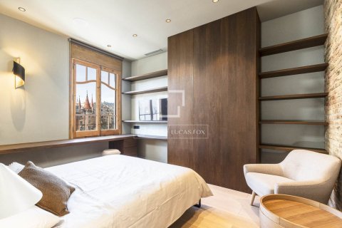 3 bedrooms apartment for rent in Barcelona, Catalonia, Spain № 9174 - photo 27