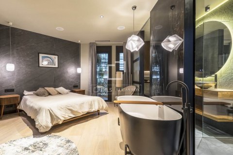 3 bedrooms apartment for rent in Barcelona, Catalonia, Spain № 9174 - photo 14
