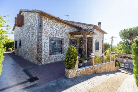 4 bedrooms house for sale in Fogars de la Selva, Barcelona, Catalonia, Spain № 9177 - photo 17