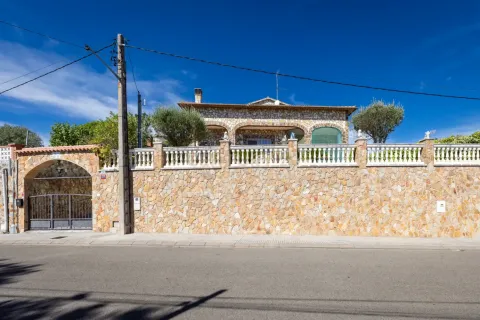 4 bedrooms house for sale in Fogars de la Selva, Barcelona, Catalonia, Spain № 9177 - photo 12