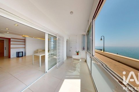 3 bedrooms apartment for sale in Sant Pol de Mar, Barcelona, Catalonia, Spain № 9189 - photo 3