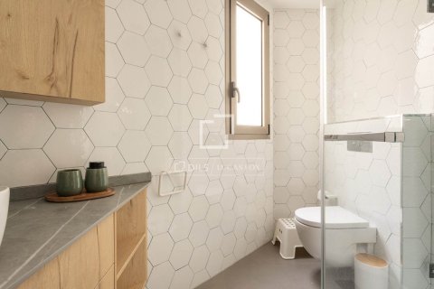 3 bedrooms apartment for rent in Barcelona, Catalonia, Spain № 9063 - photo 25
