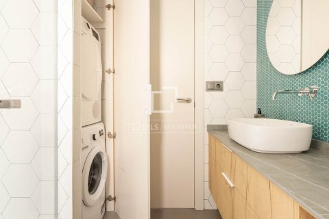 3 bedrooms apartment for rent in Barcelona, Catalonia, Spain № 9063 - photo 26