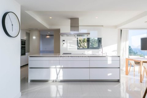 Снять в аренду виллу в Кастельдефельс, Испания с 6 спален, 400м², № 9272 - фото 8