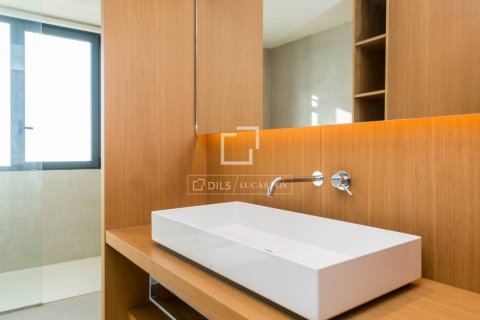 Снять в аренду виллу в Кастельдефельс, Испания с 6 спален, 400м², № 9272 - фото 20