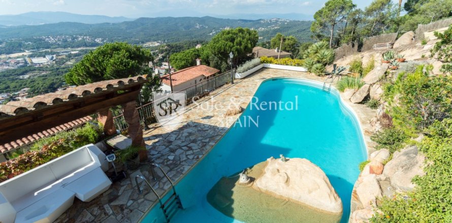 1007 m² land plot à vendre à Lloret de Mar, Girona, Catalonia, Spain № 6684