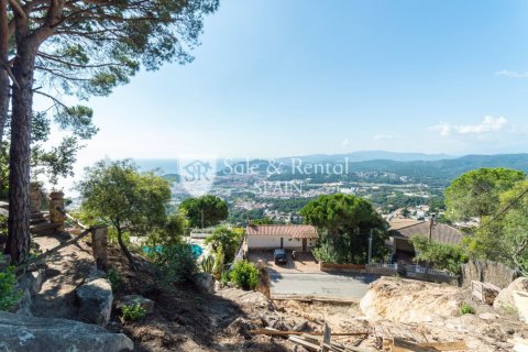 1007 m² land plot à vendre à Lloret de Mar, Girona, Catalonia, Spain № 6684 - photo 3