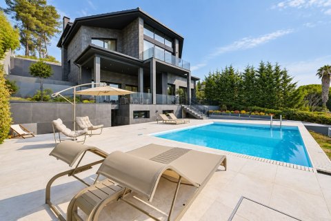 5 bedrooms villa for sale in Sant Cugat Del Valles, Barcelona, Catalonia, Spain № 9148
