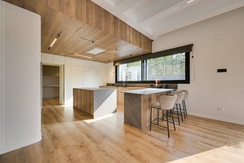 5 bedrooms villa for sale in Sant Cugat Del Valles, Barcelona, Catalonia, Spain № 9148 - photo 20