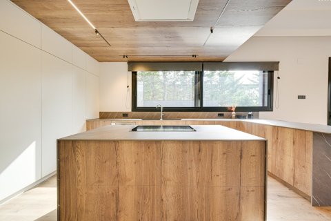 5 bedrooms villa for sale in Sant Cugat Del Valles, Barcelona, Catalonia, Spain № 9148 - photo 22