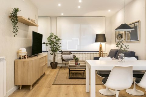 1 bedroom apartment for sale in Barcelona, Catalonia, Spain № 9053 - photo 12