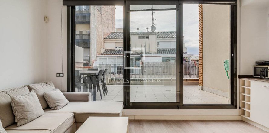 1 bedroom apartment for sale in Barcelona, Catalonia, Spain № 9169