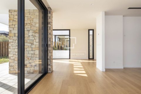 Снять в аренду виллу в Барселона, Испания с 7 спален, 569м², № 9271 - фото 22