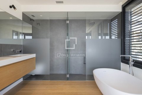 Снять в аренду виллу в Барселона, Испания с 7 спален, 569м², № 9271 - фото 25