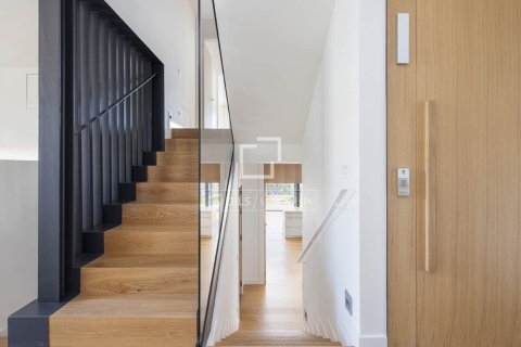Снять в аренду виллу в Барселона, Испания с 7 спален, 569м², № 9271 - фото 18