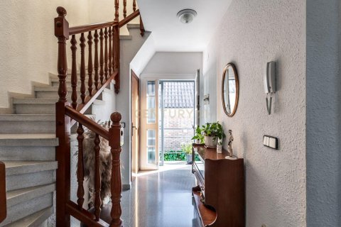 5 bedrooms house for sale in Viladecans, Barcelona, Catalonia, Spain № 9074 - photo 4