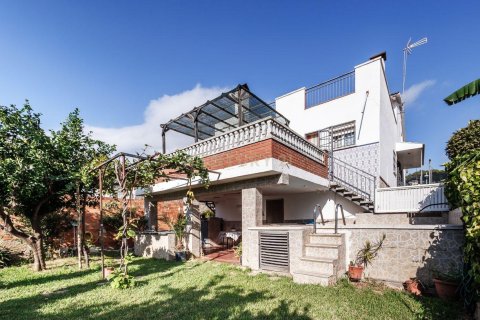 5 bedrooms house for sale in Viladecans, Barcelona, Catalonia, Spain № 9074 - photo 2