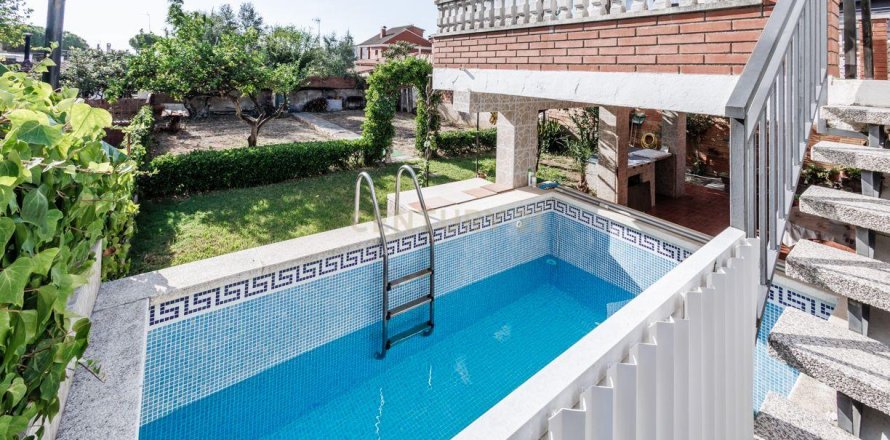 5 bedrooms house for sale in Viladecans, Barcelona, Catalonia, Spain № 9074