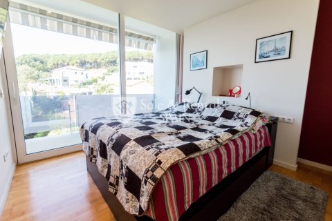 4 bedrooms house for sale in Lloret de Mar, Girona, Catalonia, Spain № 6741 - photo 17