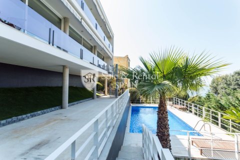 4 bedrooms house for sale in Lloret de Mar, Girona, Catalonia, Spain № 6741 - photo 2