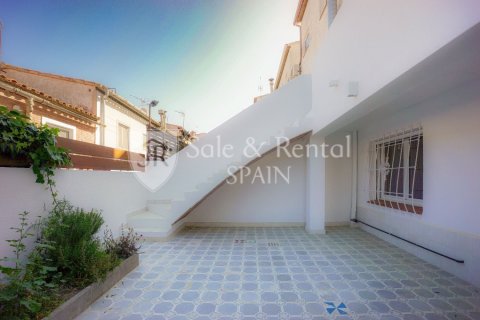 Сasa de 2 dormitorios en venta en Sant Feliu de Guíxols, Gerona, Cataluña, Spain № 7150 - foto 3