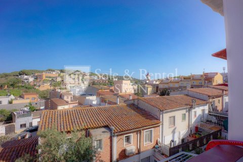 Сasa de 2 dormitorios en venta en Sant Feliu de Guíxols, Gerona, Cataluña, Spain № 7150 - foto 2
