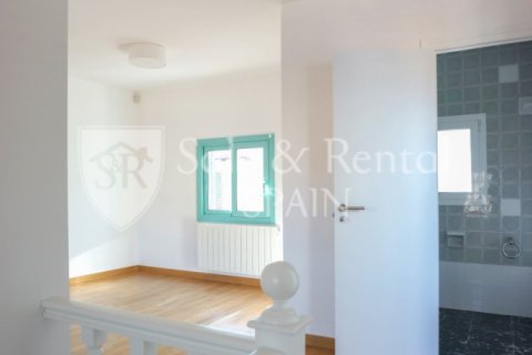 Сasa de 2 dormitorios en venta en Sant Feliu de Guíxols, Gerona, Cataluña, Spain № 7150 - foto 12