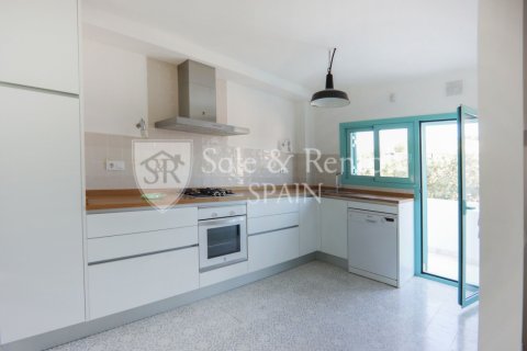 Сasa de 2 dormitorios en venta en Sant Feliu de Guíxols, Gerona, Cataluña, Spain № 7150 - foto 4