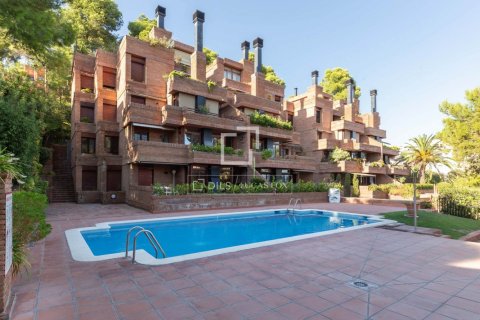 4 bedrooms apartment for sale in Sant Just Desvern, Barcelona, Catalonia, Spain № 9155
