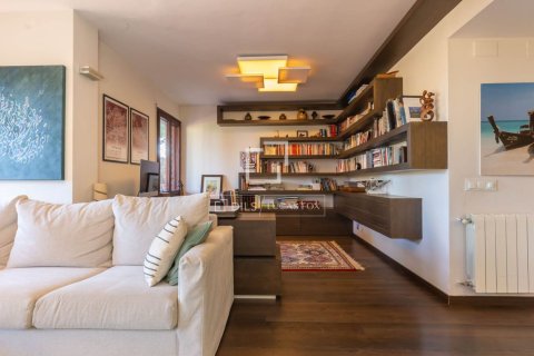 4 bedrooms apartment for sale in Sant Just Desvern, Barcelona, Catalonia, Spain № 9155 - photo 12
