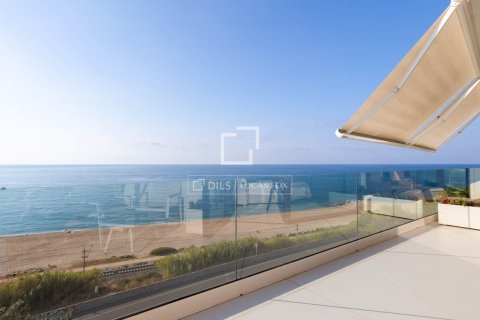 4 bedrooms villa for sale in Sant Pol de Mar, Barcelona, Catalonia, Spain № 9057 - photo 27