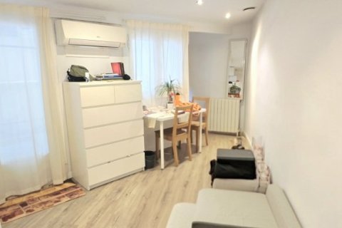 2 bedrooms apartment for sale in Barcelona, Catalonia, Spain № 9141 - photo 17