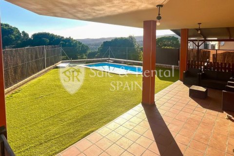 222 sq.m. house for sale in Lloret de Mar, Girona, Catalonia, Spain № 6697 - photo 22