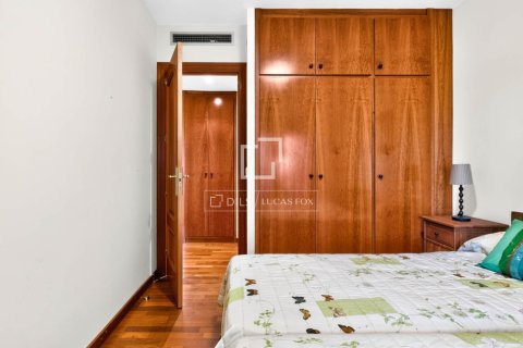 Купить виллу в Кабрильс, Испания с 4 спальни, 419м², № 9212 - фото 11