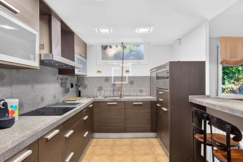 Купить виллу в Кабрильс, Испания с 4 спальни, 419м², № 9212 - фото 19